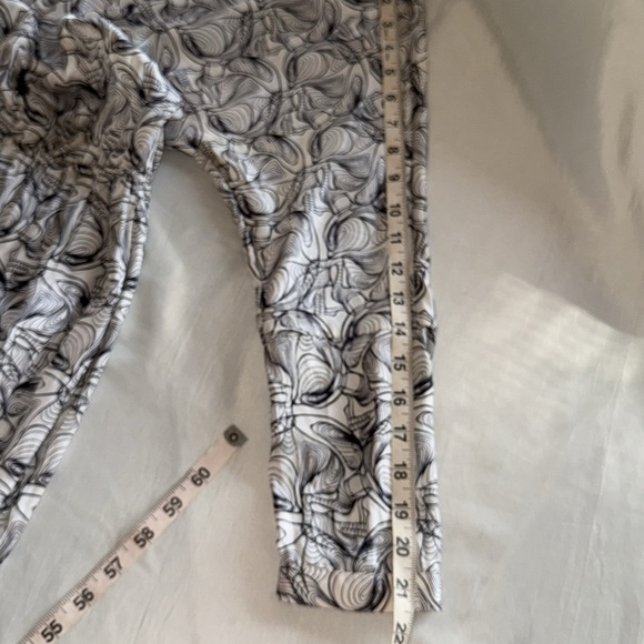 Thomas Wylde Black White Silk Skull Dress Cinched Waist Unfinished Hem Sz Medium - Picture 8 of 14